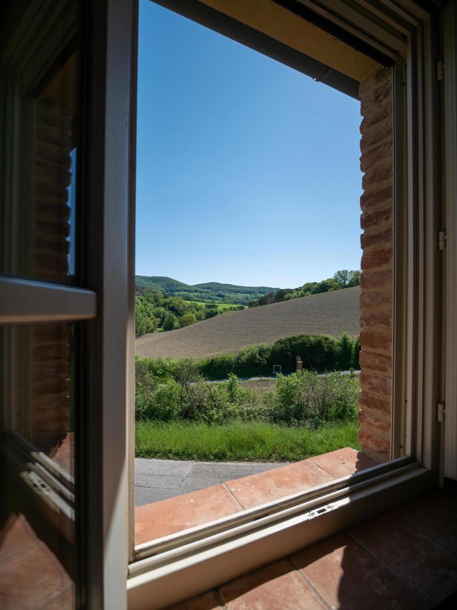 Locanda Le Giunche Guardistallo Kültér fotó