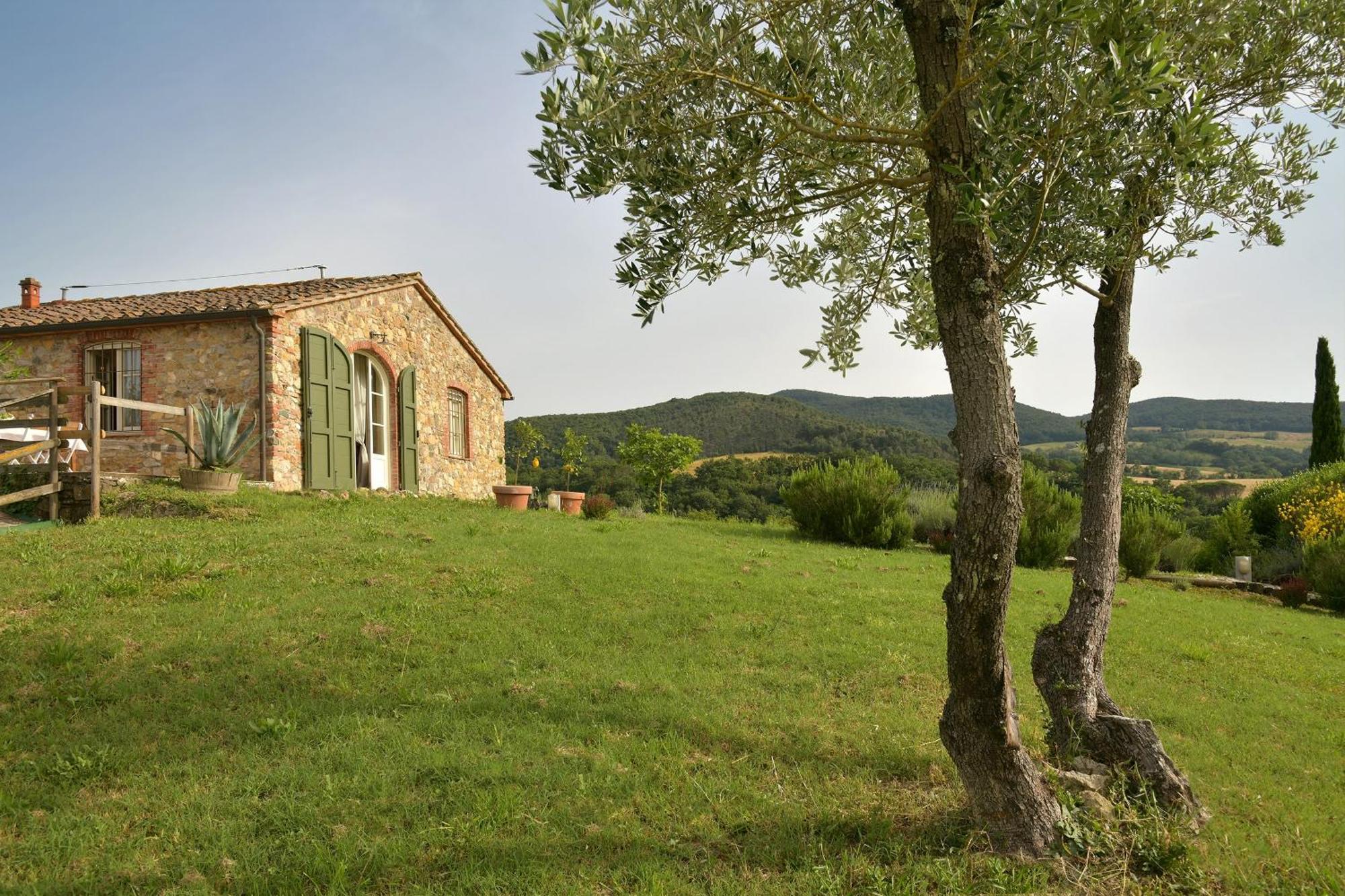 Locanda Le Giunche Guardistallo Kültér fotó