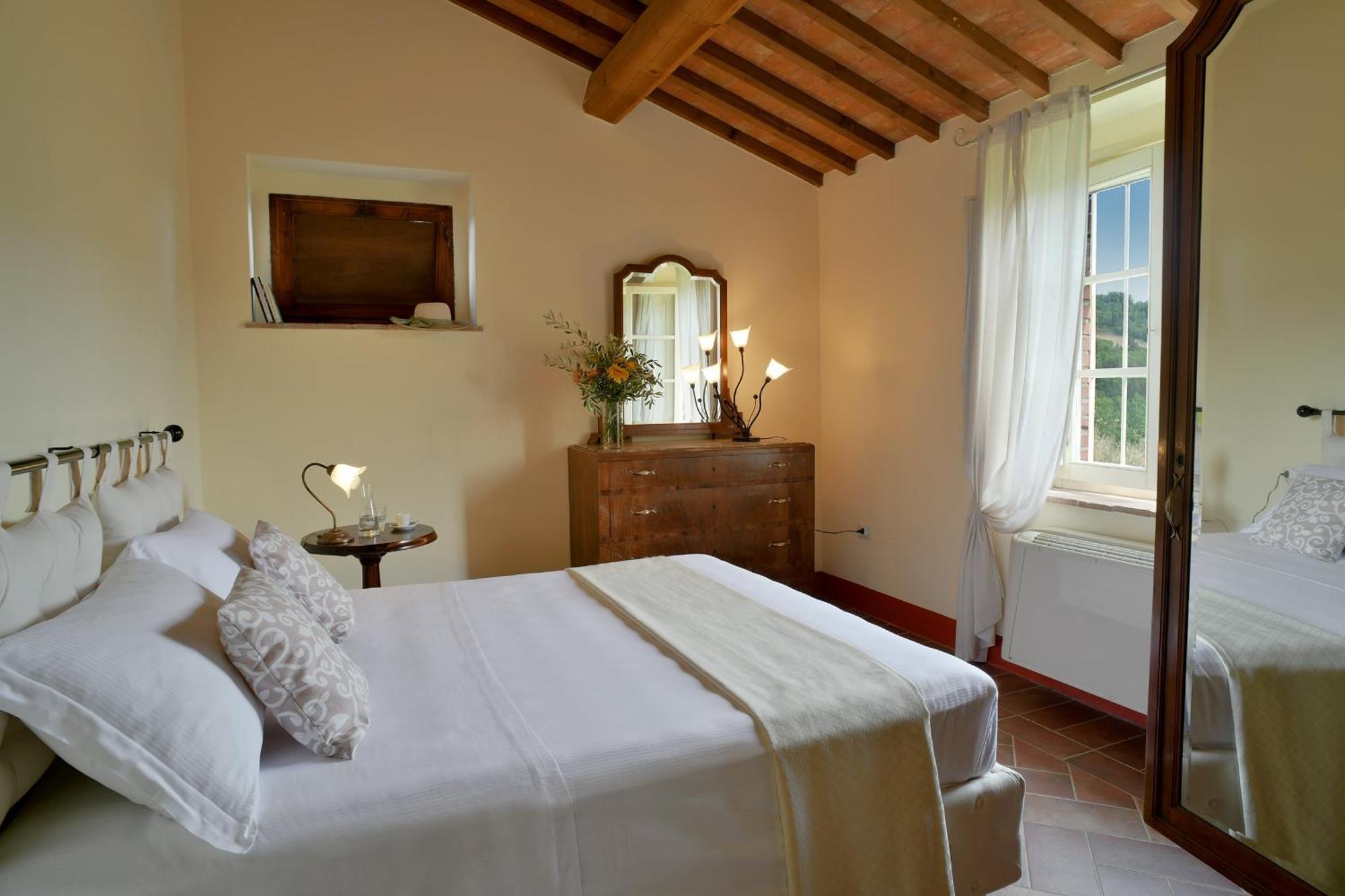 Locanda Le Giunche Guardistallo Kültér fotó